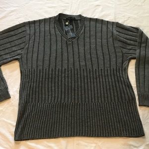 Lamberti- Men’s Grey Sweater- Size XXL
